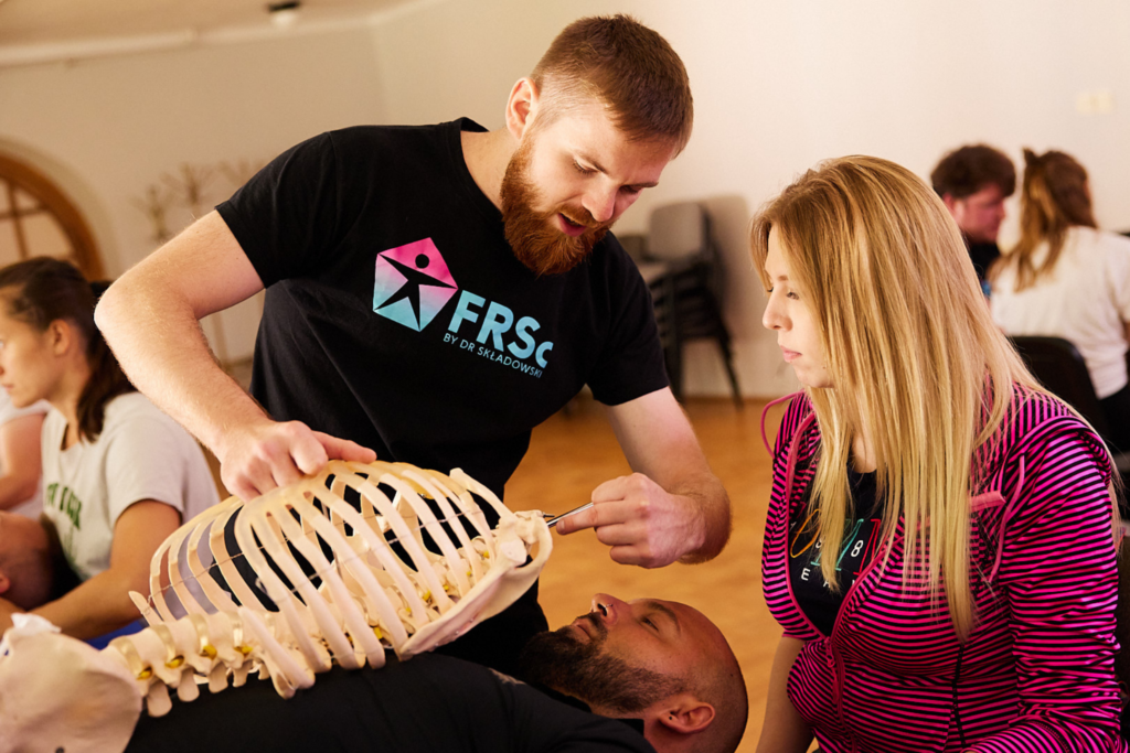 clinical-manual-therapy-session